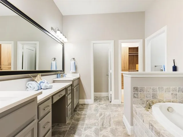 $822,500 | 108 Wiltshire Boulevard, Lewisville, TX 75056