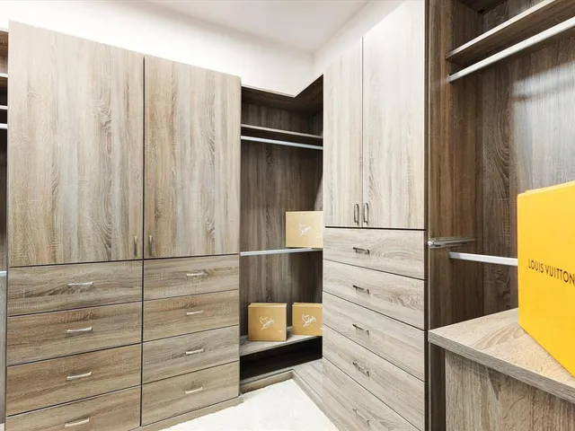 $822,500 | 108 Wiltshire Boulevard, Lewisville, TX 75056