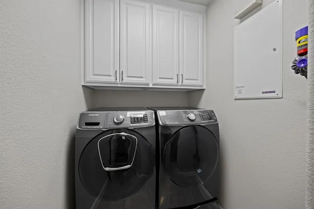 $822,500 | 108 Wiltshire Boulevard, Lewisville, TX 75056