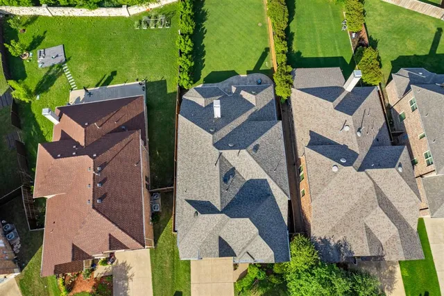 $822,500 | 108 Wiltshire Boulevard, Lewisville, TX 75056