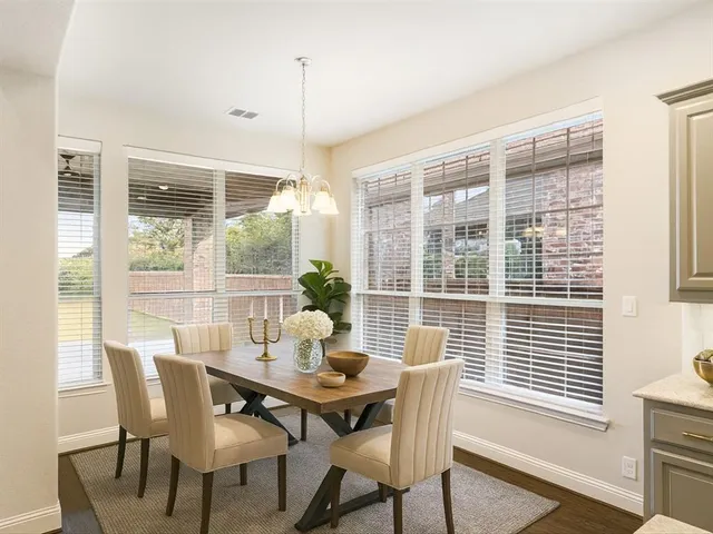 $822,500 | 108 Wiltshire Boulevard, Lewisville, TX 75056