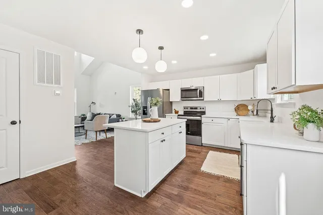 $498,800 | 26038 Old, Culpeper, VA 22701