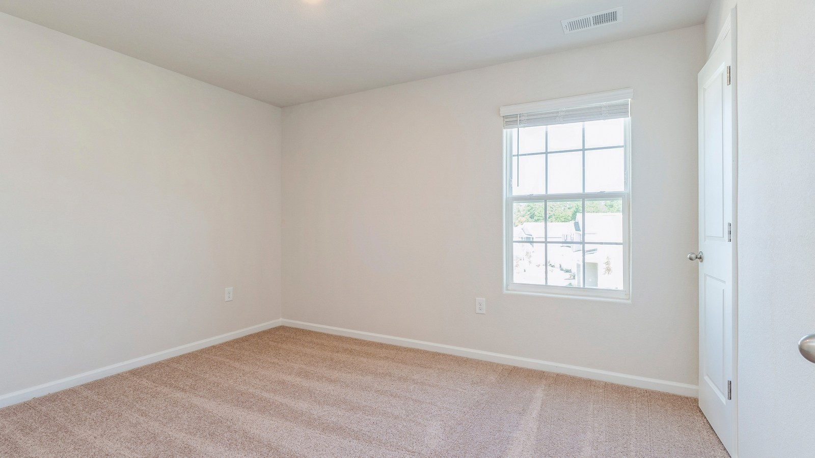 2333 Nabali Way Murfreesboro, TN 37127 - Photo 16 of 38 an empty room with a window