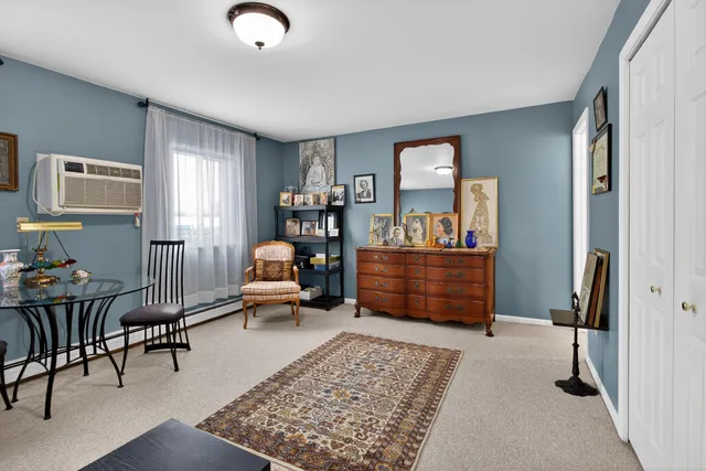 $109,900 | 806 West Michigan Avenue, Unit 108W, Jackson, MI 49202