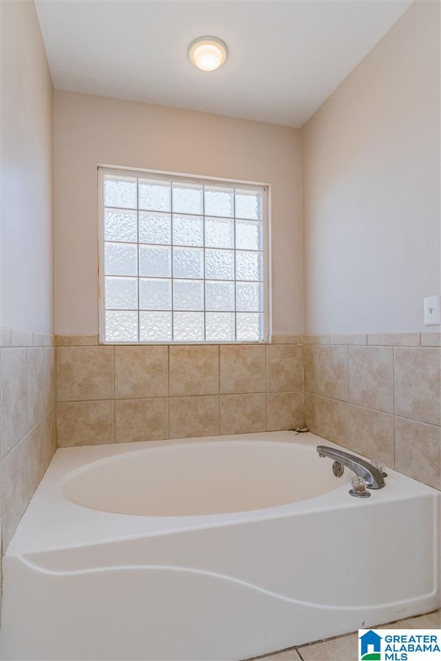 5491 Coach Lane Bessemer, AL 35022 - Photo 15 of 30
