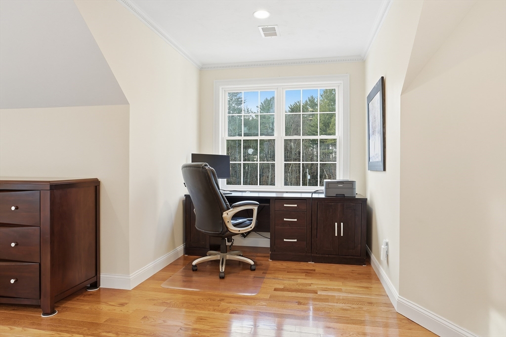 40 Forbush Mill Road Bolton, MA 01740 - Photo 23 of 35