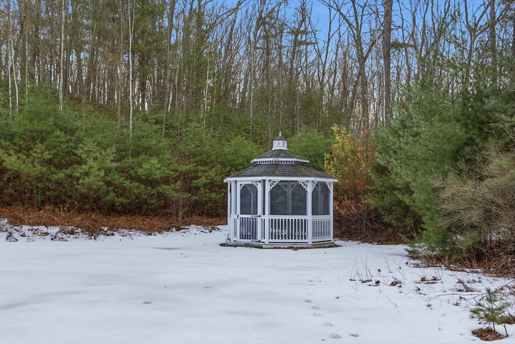 40 Forbush Mill Road Bolton, MA 01740 - Photo 31 of 35