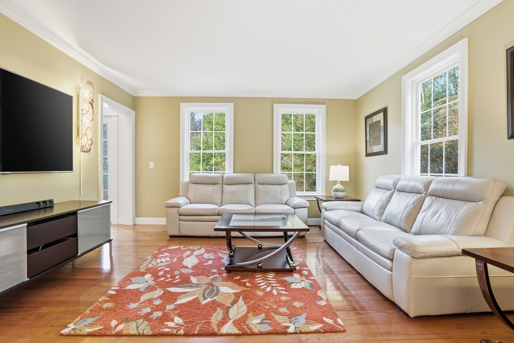 40 Forbush Mill Road Bolton, MA 01740 - Photo 7 of 35