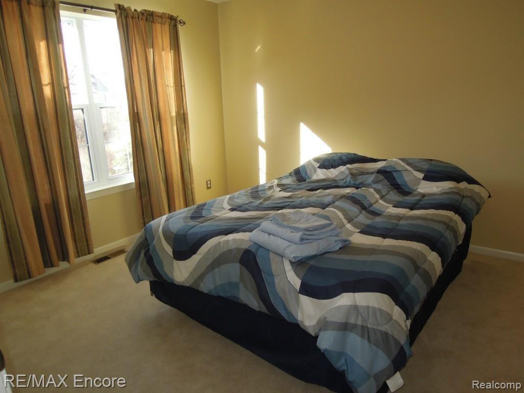 3822 Windingbrook Circle, Unit 8 Rochester Hills, MI 48309 - Photo 51 of 64