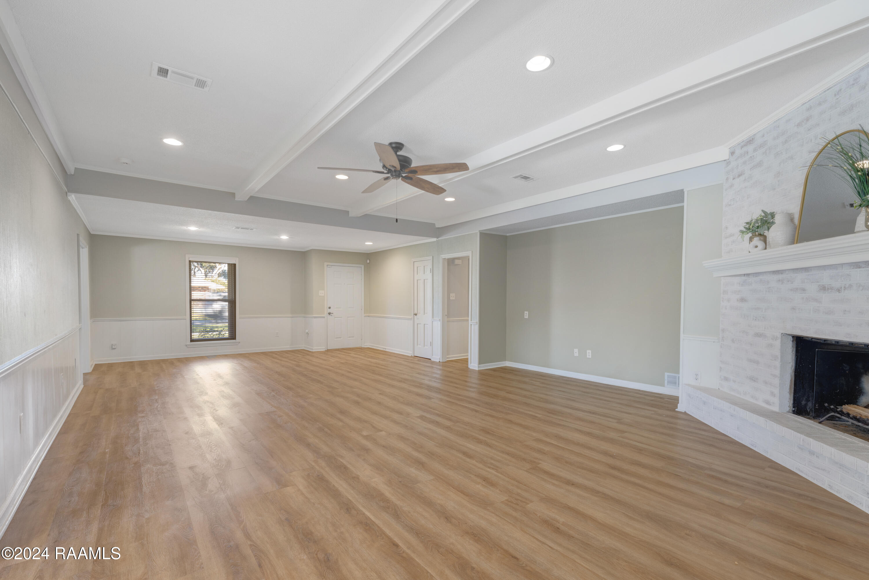 403 South Beau Pre Road Lafayette, LA 70508 - Photo 12 of 32 403 Beau Pre-6