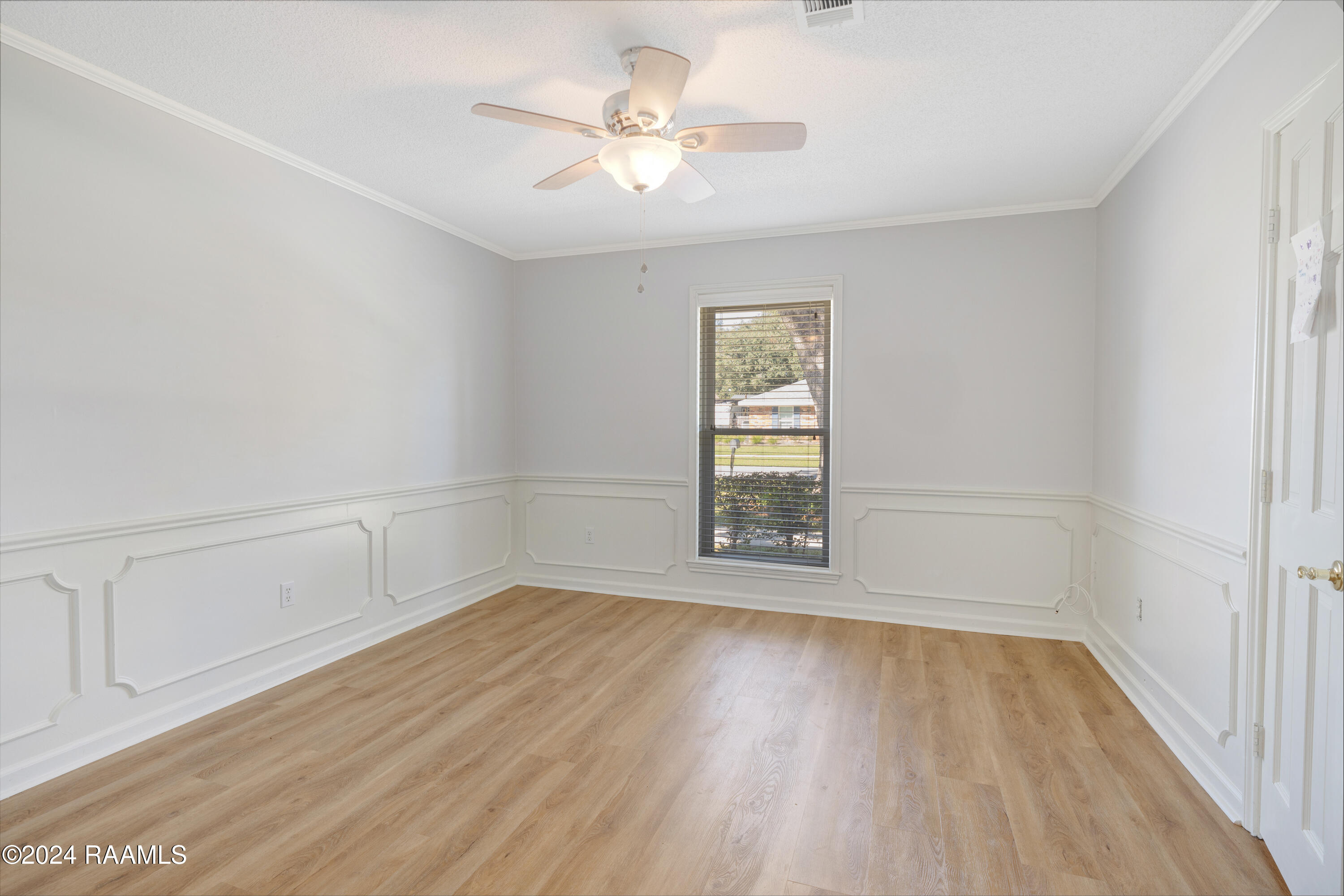 403 South Beau Pre Road Lafayette, LA 70508 - Photo 20 of 32 403 Beau Pre-21