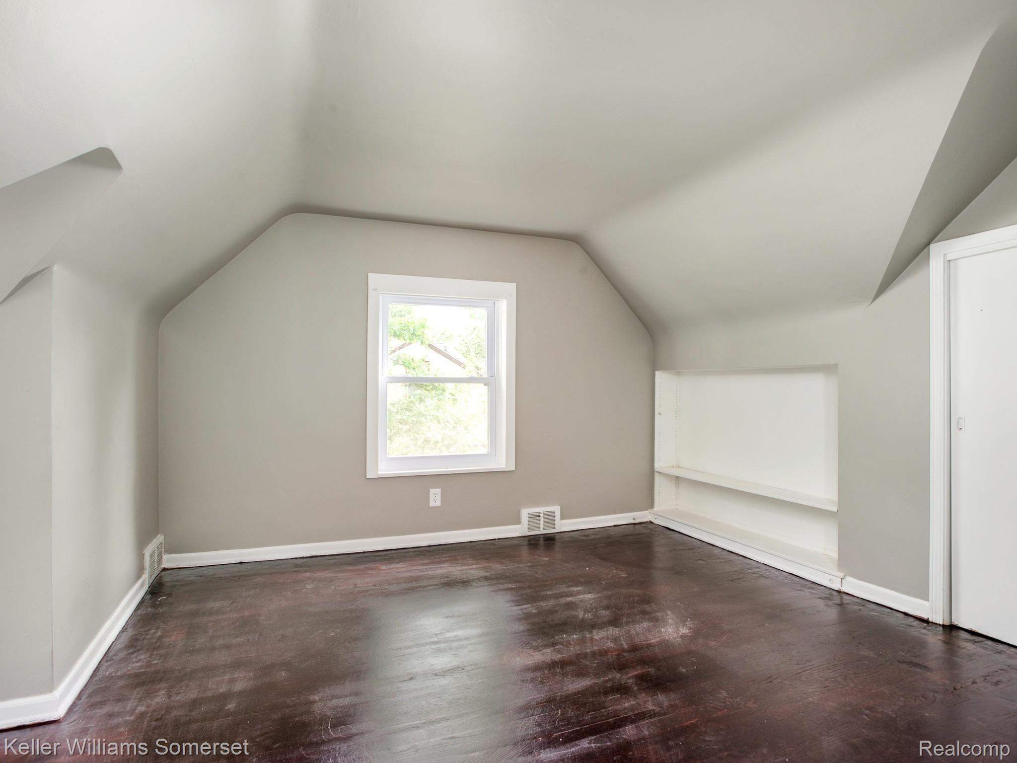 20189 Sheffield Road Detroit, MI 48221 - Photo 19 of 27 Bedroom