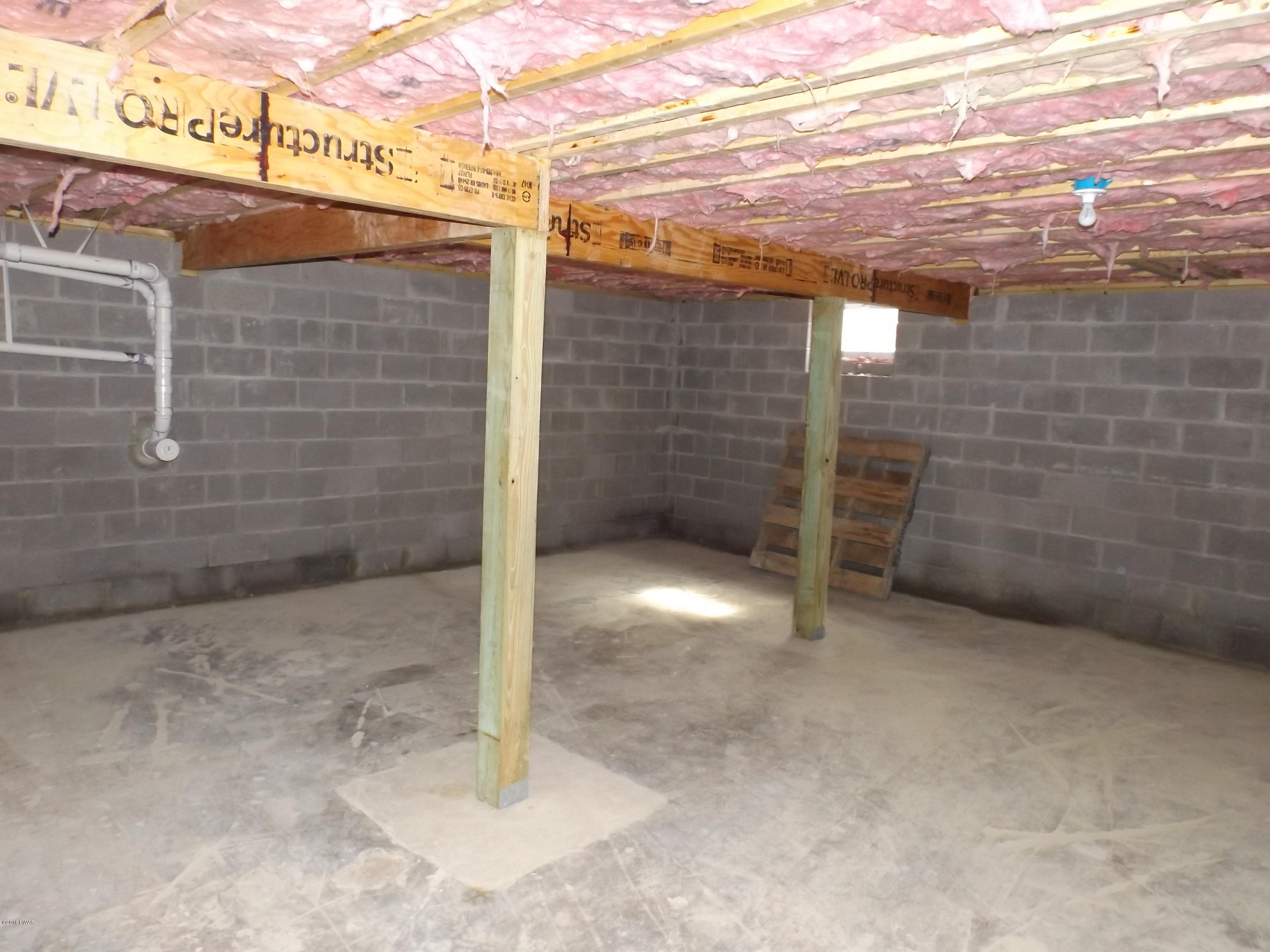 109 Keystone Court Dingmans Ferry, PA 18328 - Photo 13 of 18 a view of an empty room