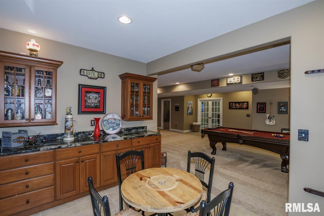 4 Bishops Court Washington, IL 61571 - Photo 23 of 36 Gallery Image 23