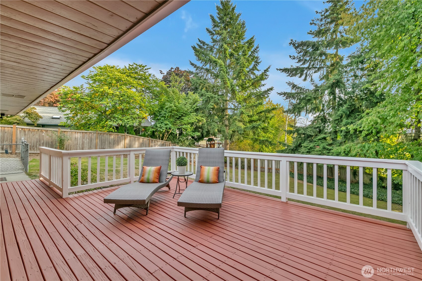 13733 Southeast 272nd Street Kent, WA 98042 - Photo 14 of 40 a deck view with a seating space