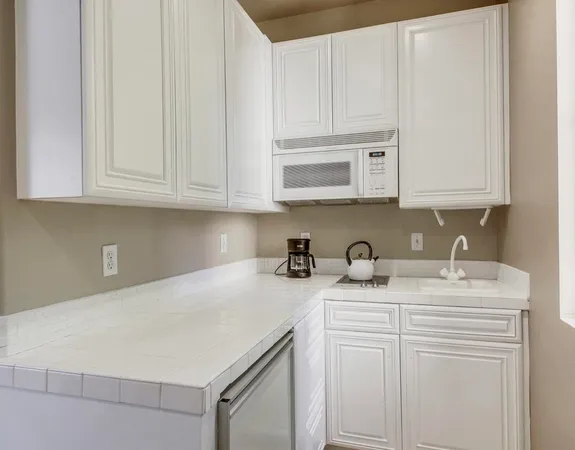 $15,000 | 81045 Golf View Drive, La Quinta, CA 92253