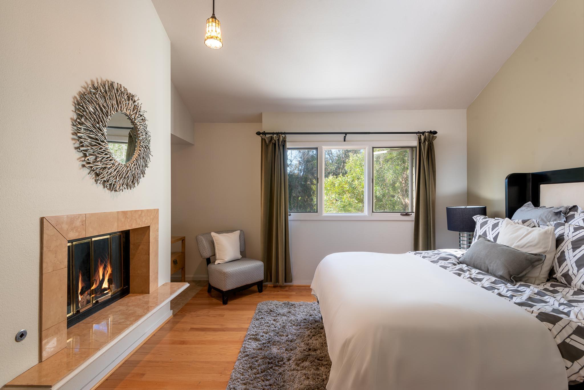 907 Weldon Road Santa Barbara, CA 93109 - Photo 11 of 20 Master Bedroom