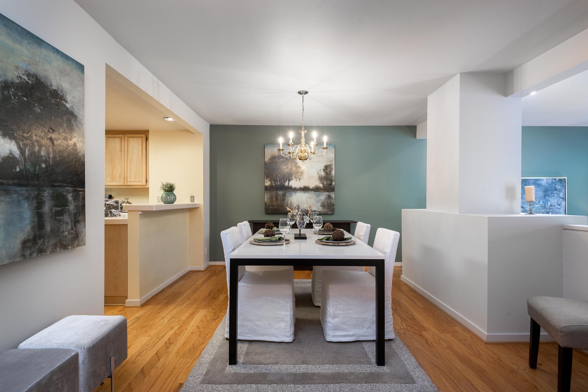 907 Weldon Road Santa Barbara, CA 93109 - Photo 3 of 20 Dining Room