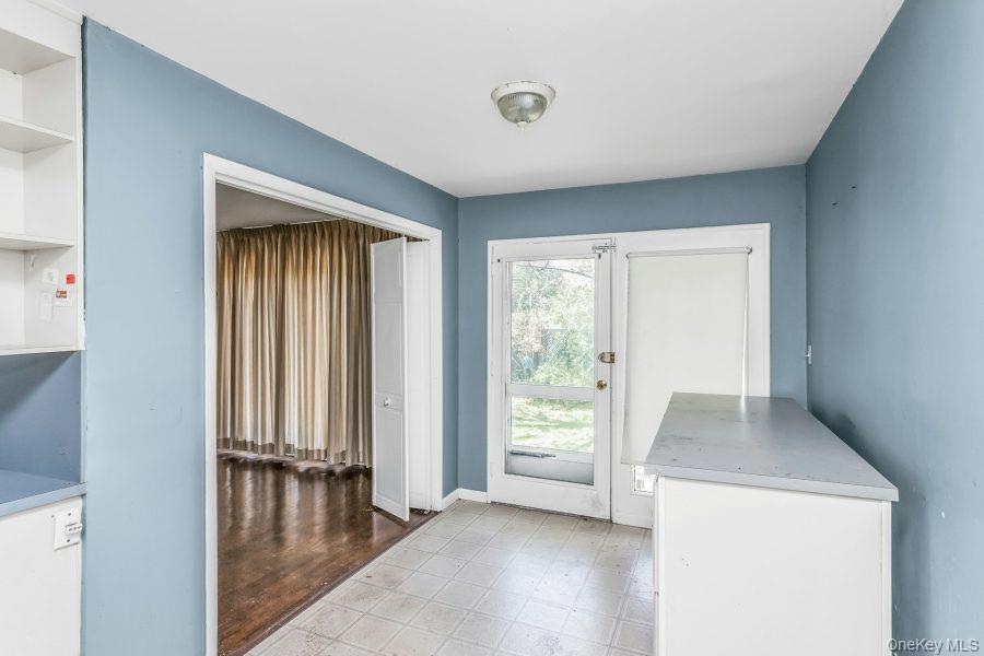 14 Central Park Road Plainview, NY 11803 - Photo 10 of 10