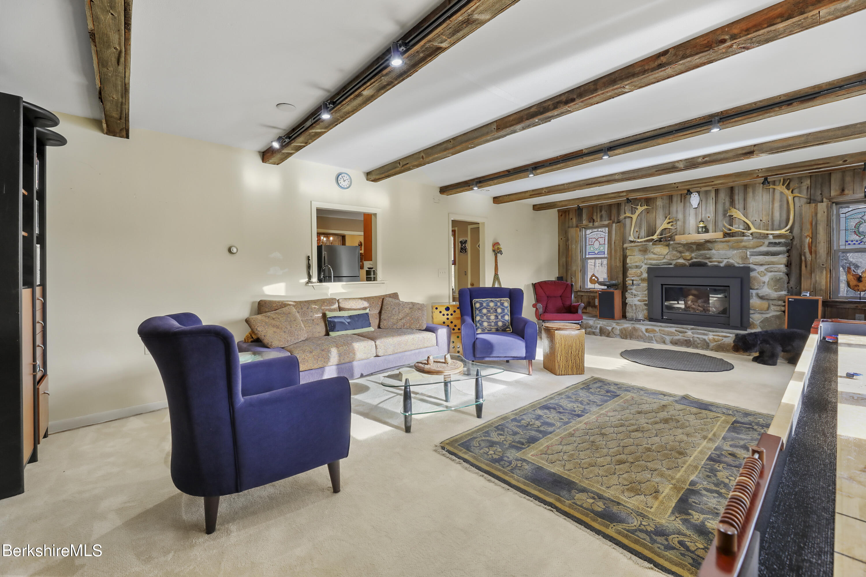 1831 North Main Road Otis, MA 01253 - Photo 34 of 69 22-Living Room