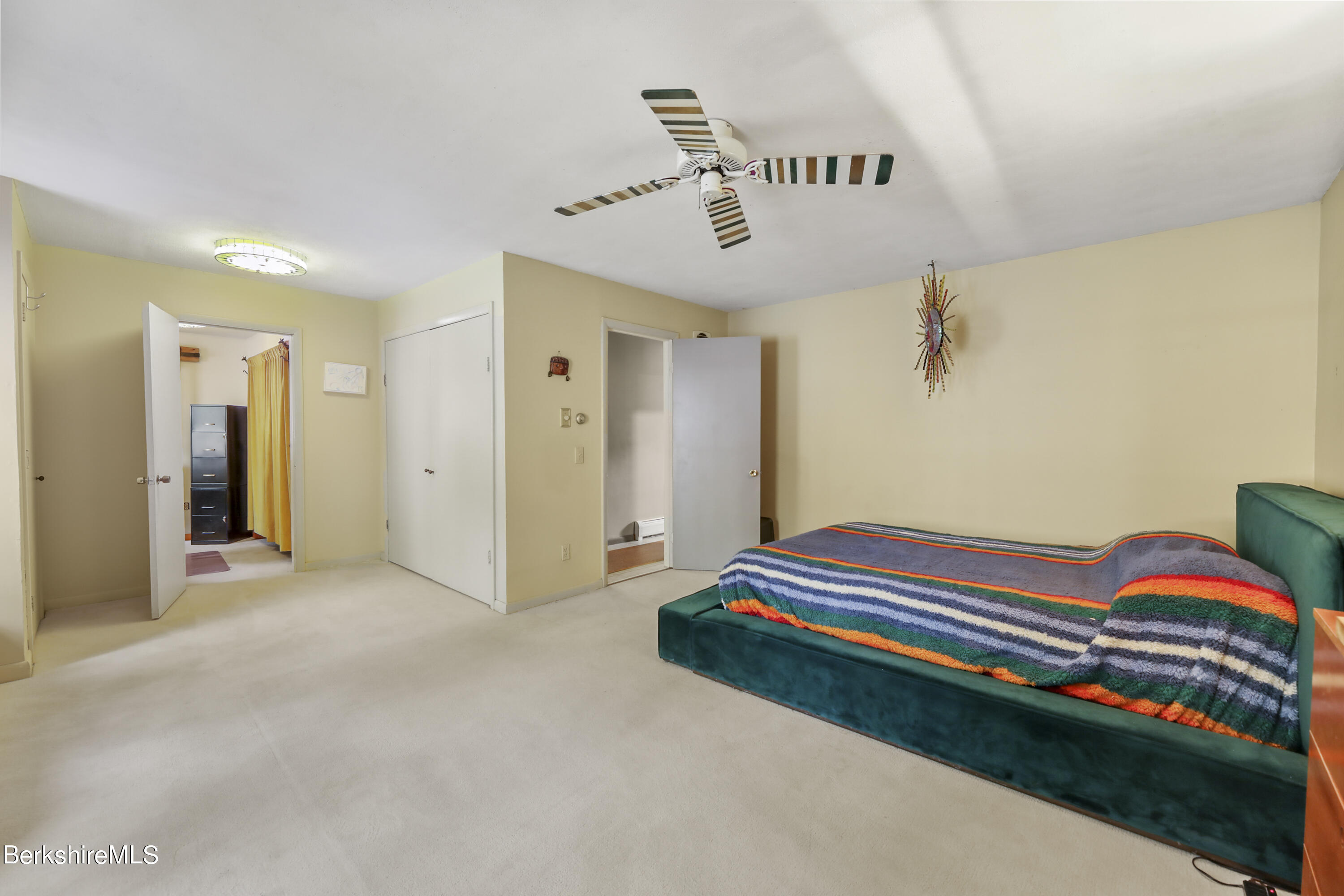 1831 North Main Road Otis, MA 01253 - Photo 42 of 69 30-First Fl Primary Bedroom