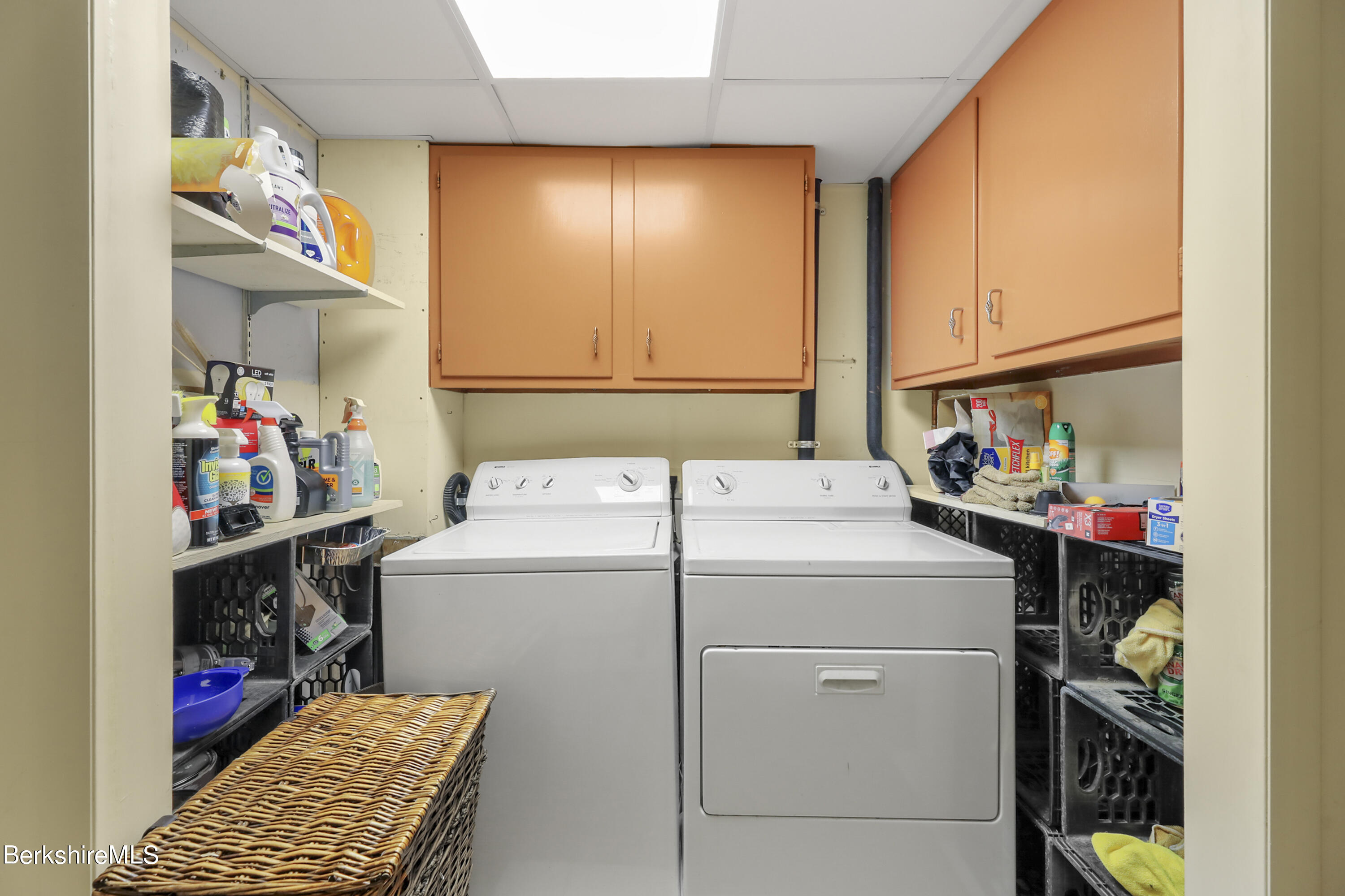 1831 North Main Road Otis, MA 01253 - Photo 50 of 69 a utility room with dryer and washer