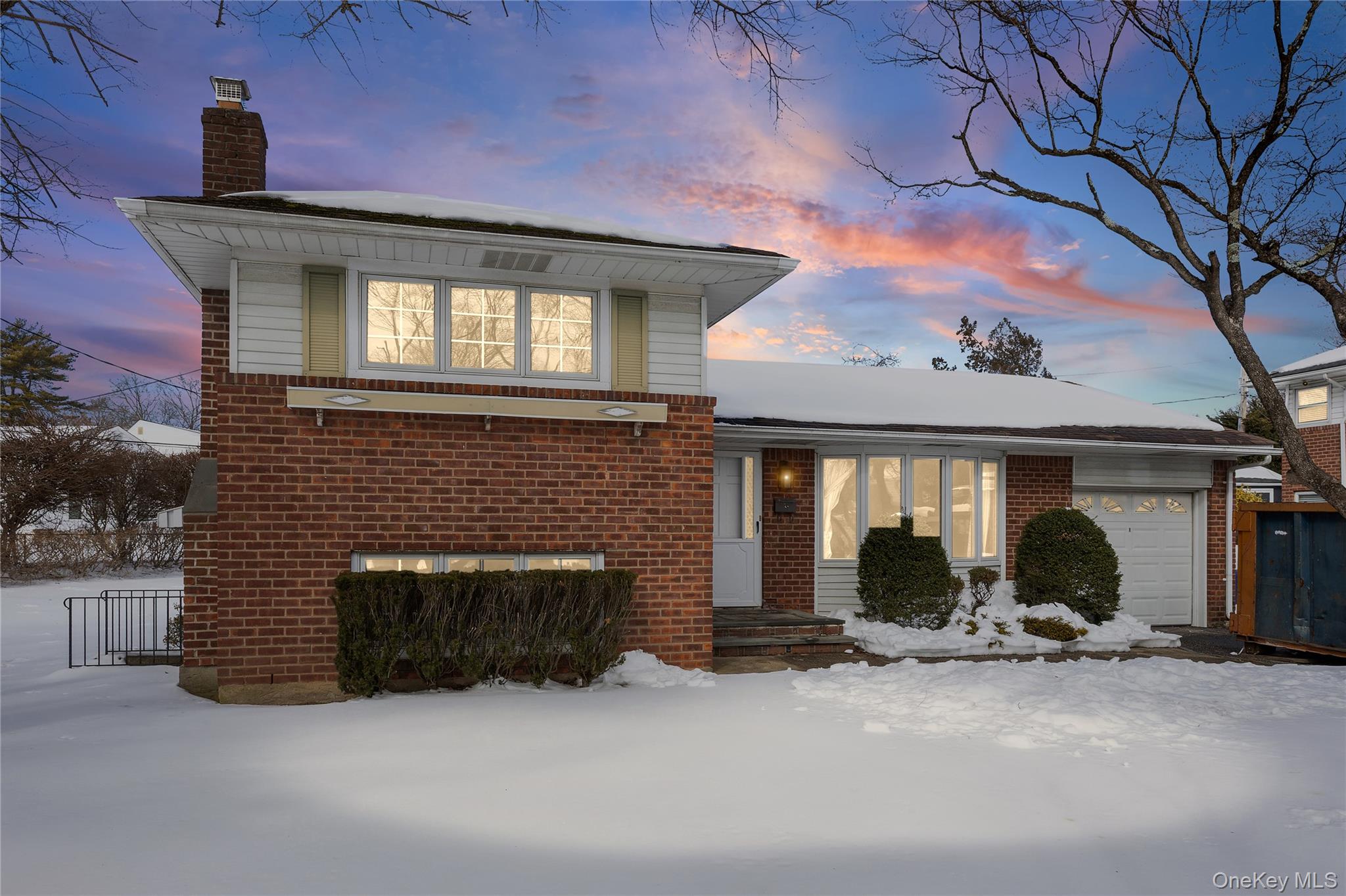 3 Saratoga Street Commack, NY 11725 - Photo 1 of 36