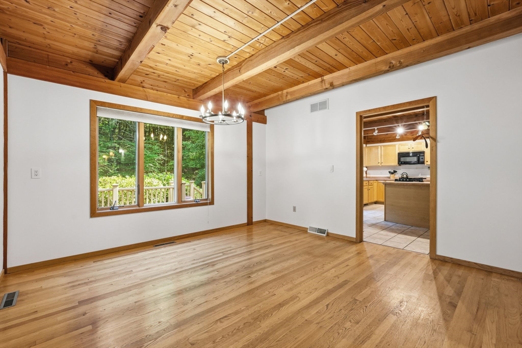 470 Montague Road Sunderland, MA 01375 - Photo 17 of 42