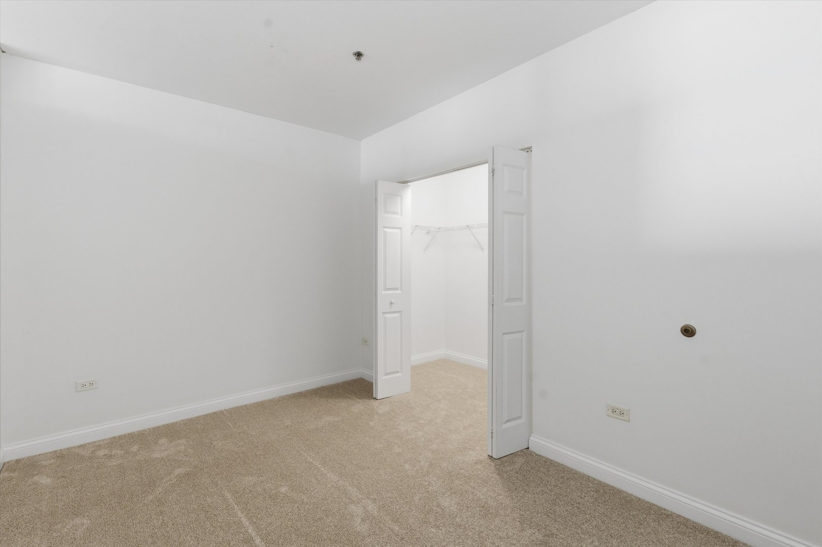 8 West Monroe Street, Unit 2005 Chicago, IL 60603 - Photo 8 of 23