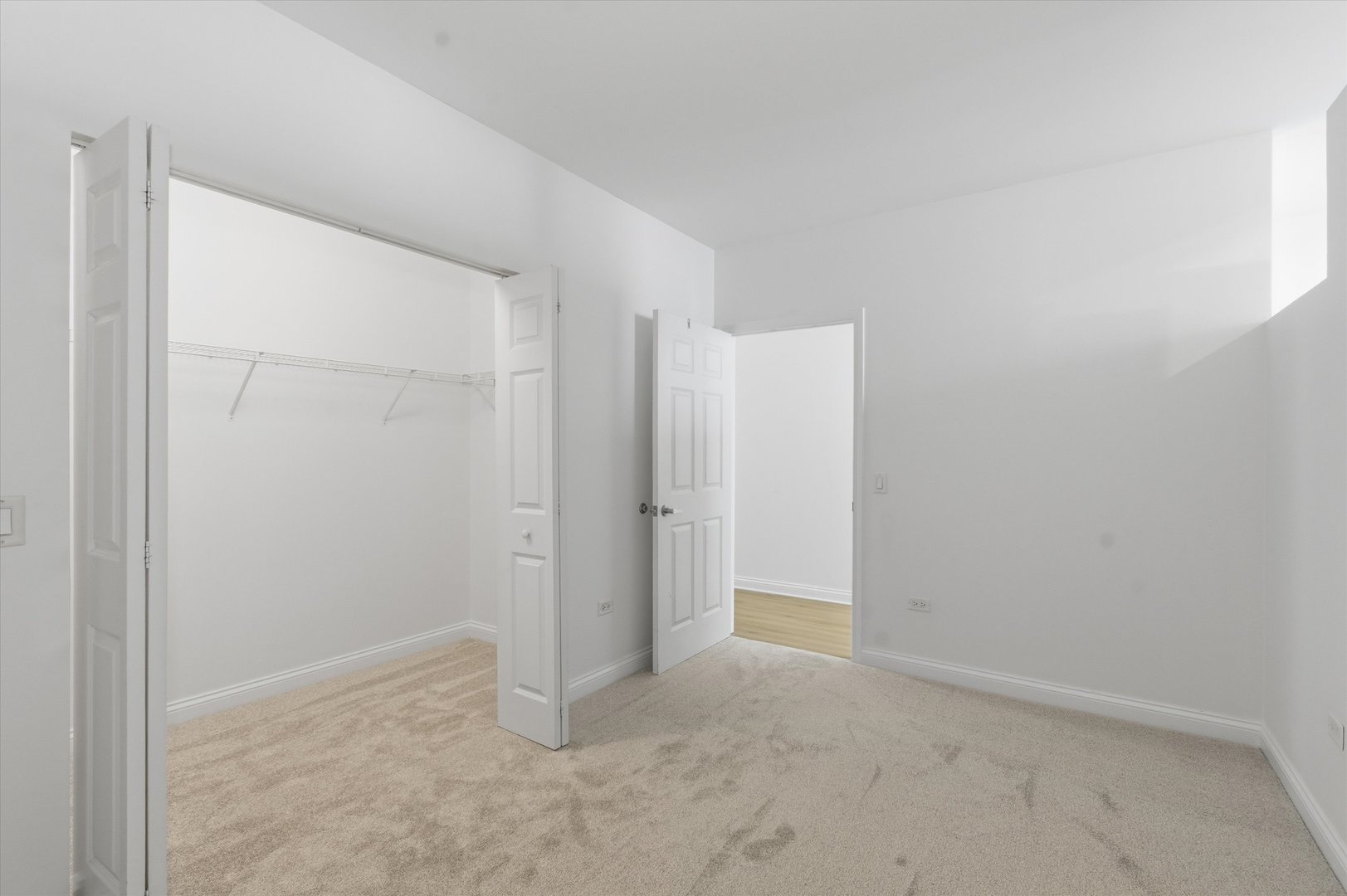 8 West Monroe Street, Unit 2005 Chicago, IL 60603 - Photo 9 of 23