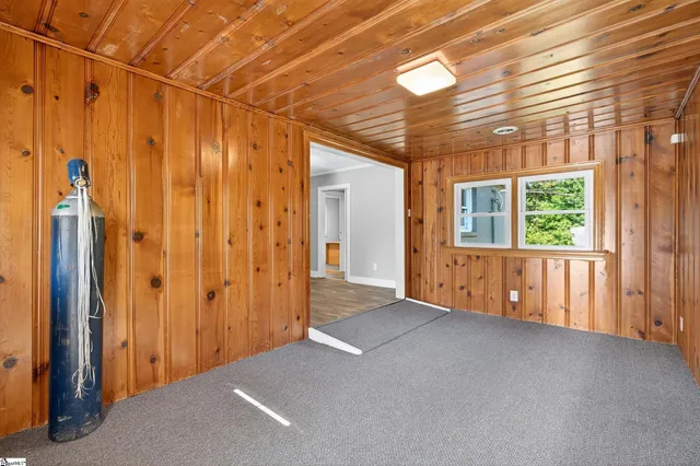 $439,000 | 5250 Highway 221, Roebuck, SC 29376