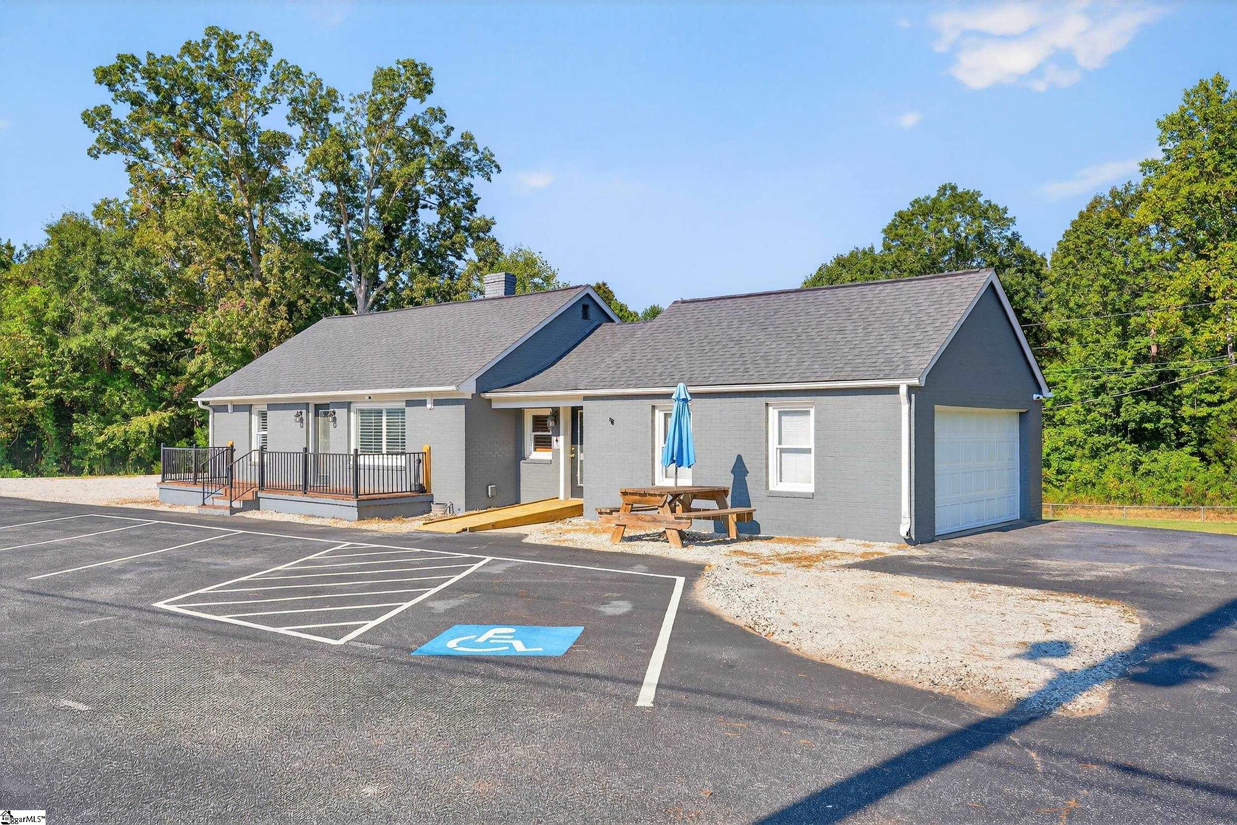 5250 Highway 221 Roebuck, SC 29376 - Photo 34 of 49