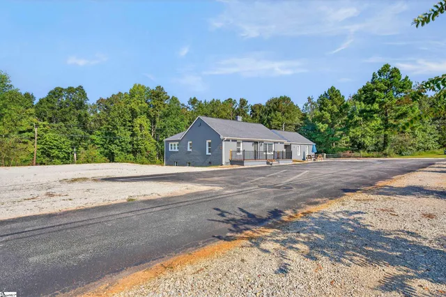 $439,000 | 5250 Highway 221, Roebuck, SC 29376