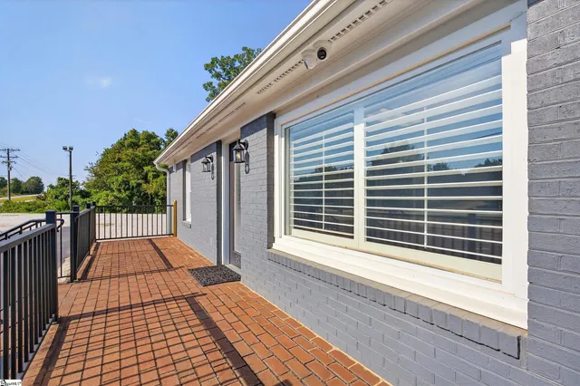 $439,000 | 5250 Highway 221, Roebuck, SC 29376