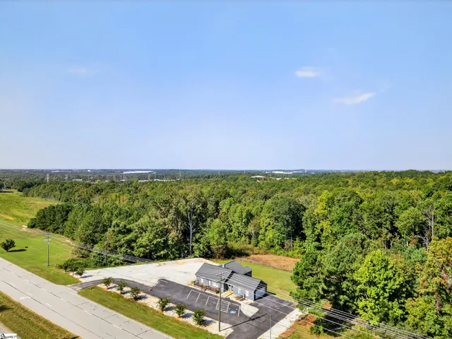 $439,000 | 5250 Highway 221, Roebuck, SC 29376