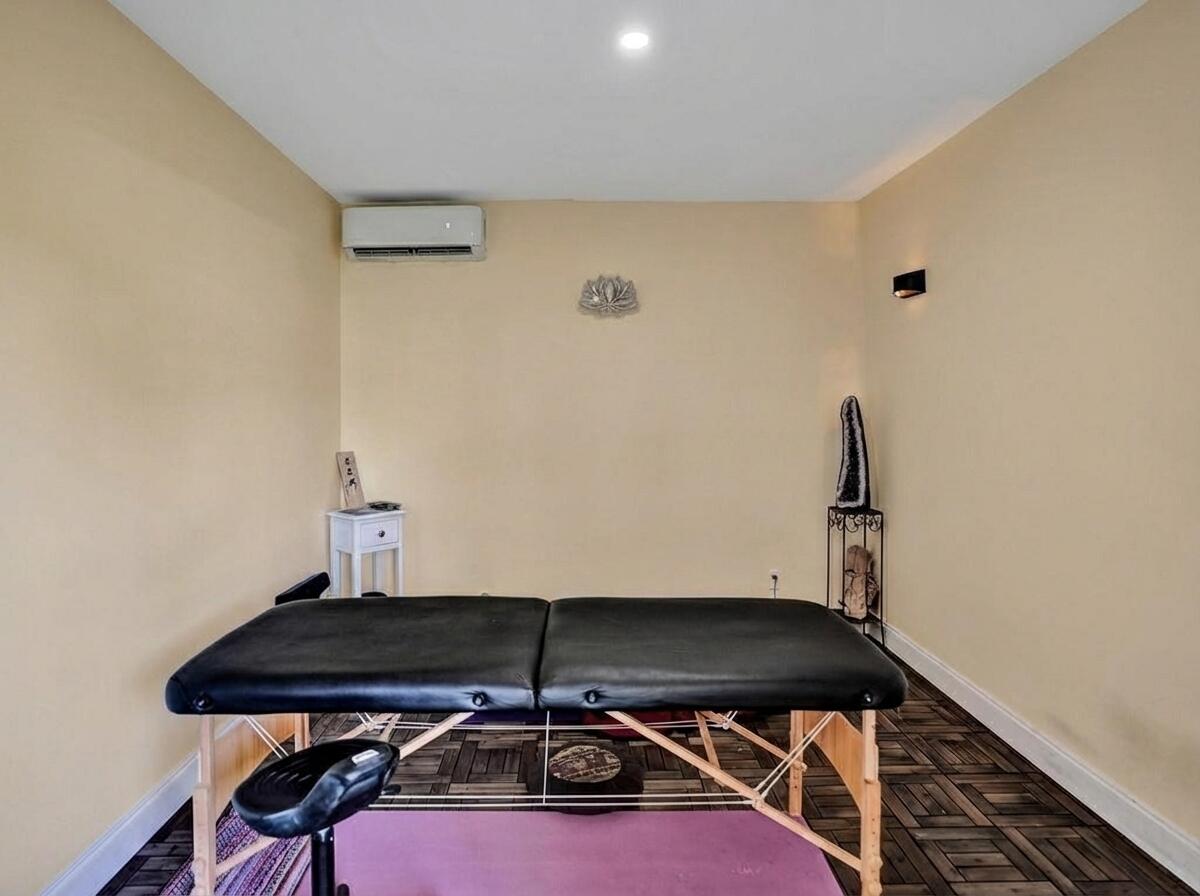 2099 Northeast 4th Court Boca Raton, FL 33431 - Photo 20 of 36 Office/work room