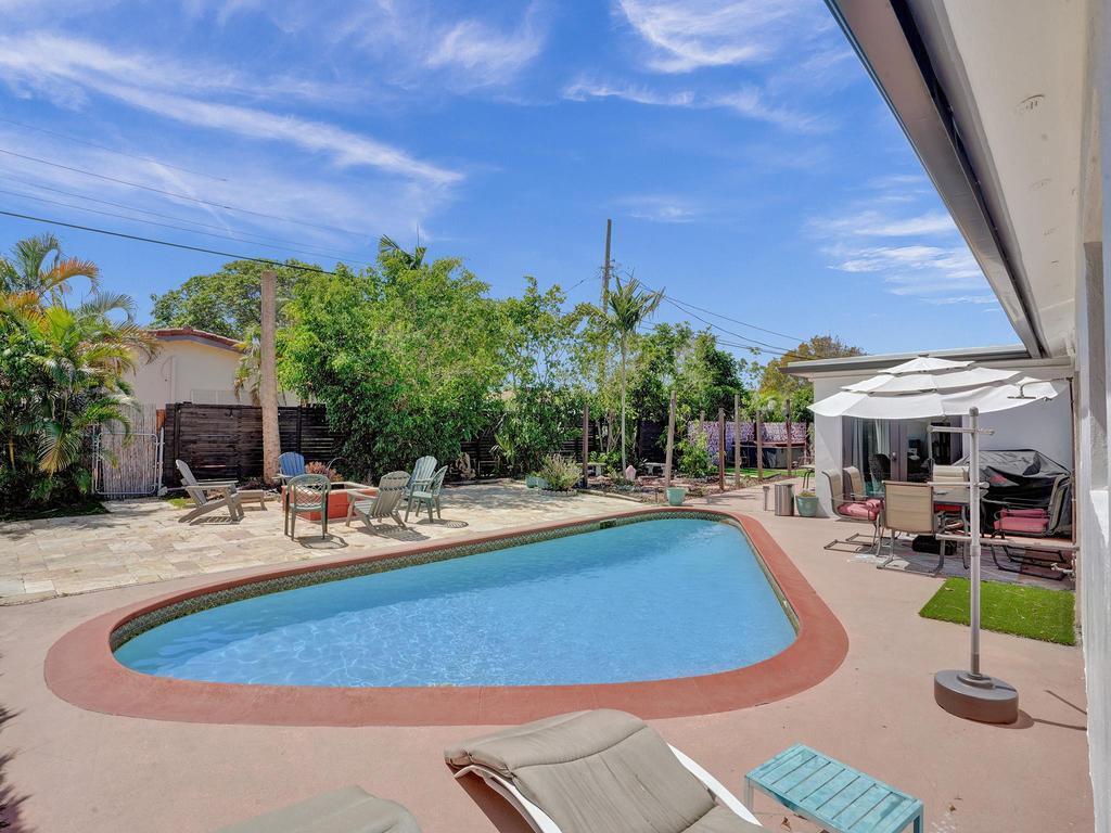 2099 Northeast 4th Court Boca Raton, FL 33431 - Photo 34 of 36 Pool View 2