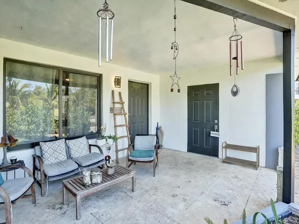 $6,500 | 2099 Northeast 4th Court, Boca Raton, FL 33431