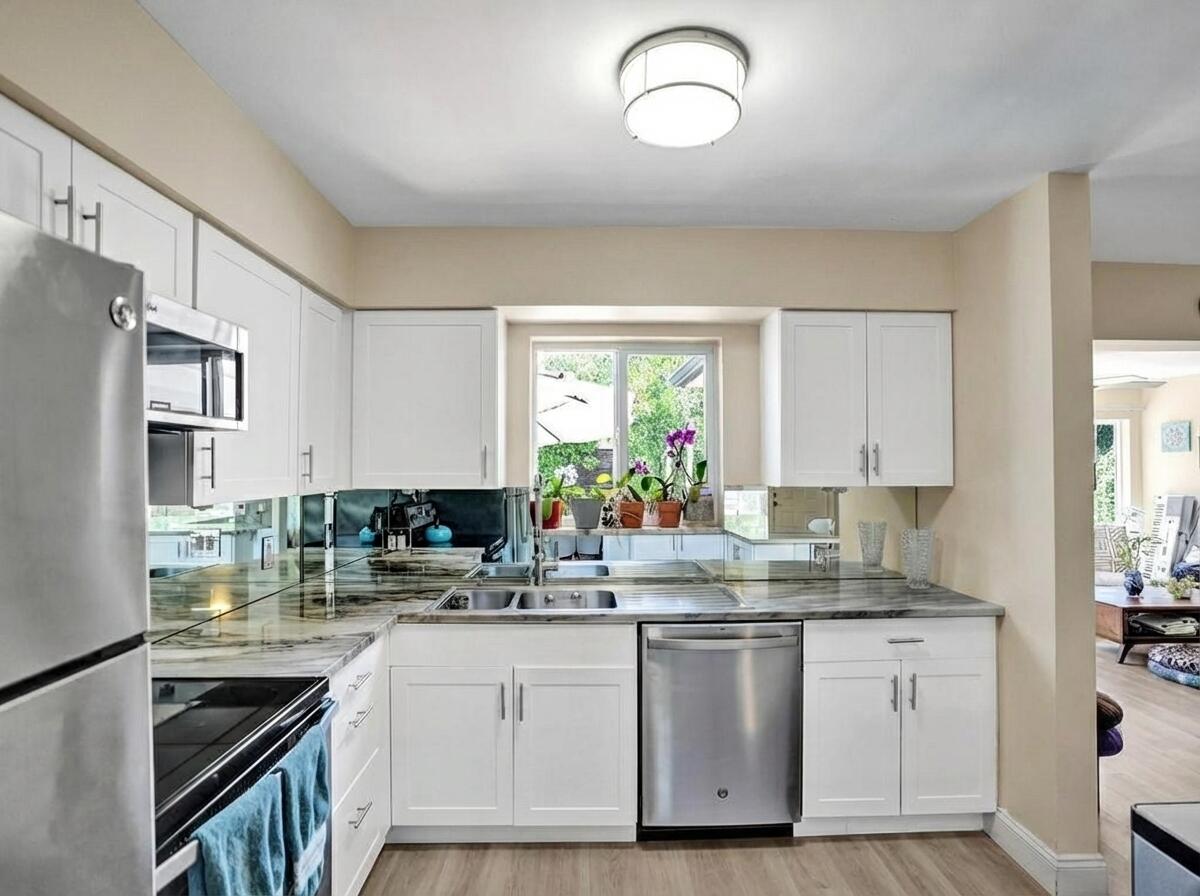 2099 Northeast 4th Court Boca Raton, FL 33431 - Photo 8 of 36 kitchen 2