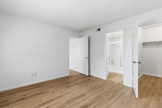 $211,995 | 325 Standiford Avenue, Unit 29, Modesto, CA 95356