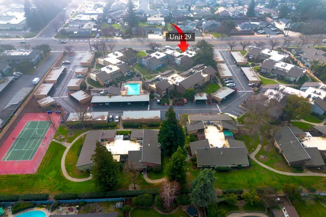 $211,995 | 325 Standiford Avenue, Unit 29, Modesto, CA 95356