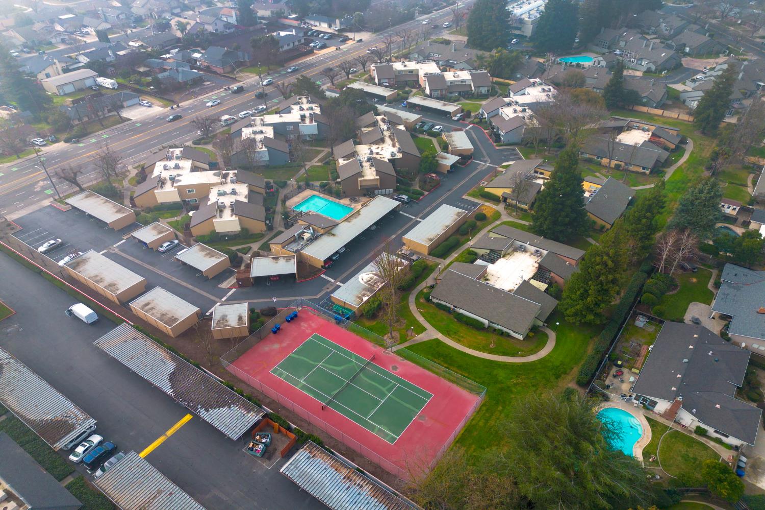 325 Standiford Avenue, Unit 29 Modesto, CA 95356 - Photo 5 of 38