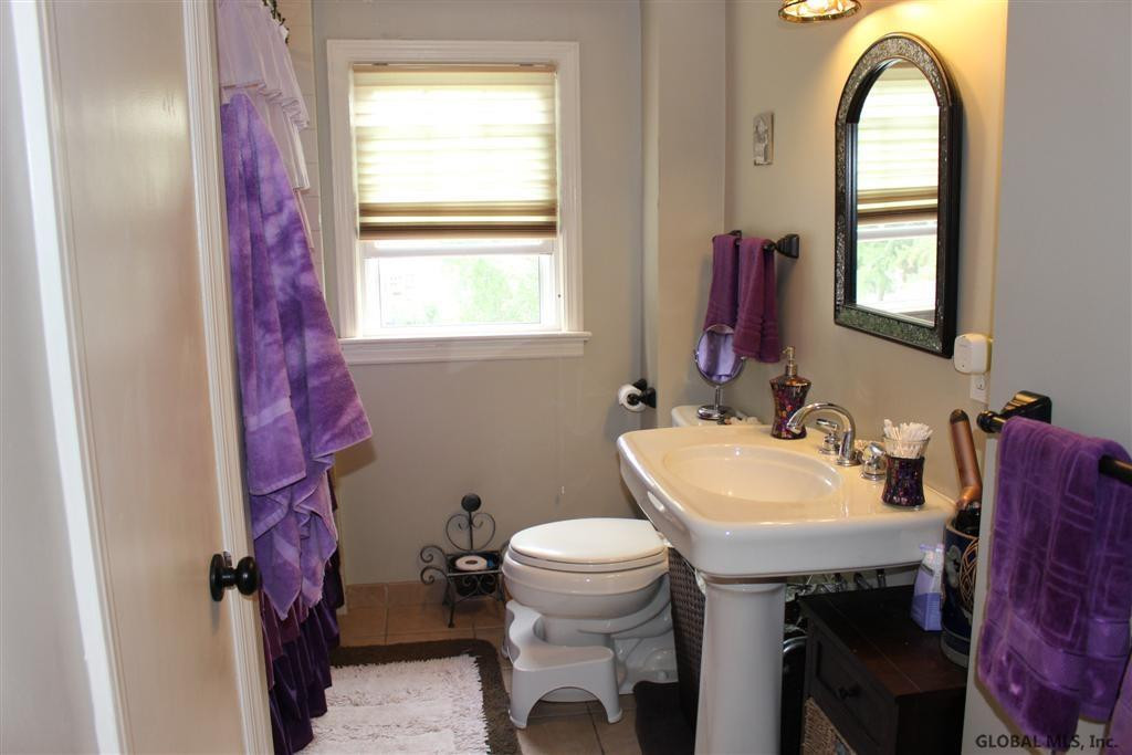 47 Continental Road Rotterdam, NY 12306 - Photo 14 of 25 Photo 14