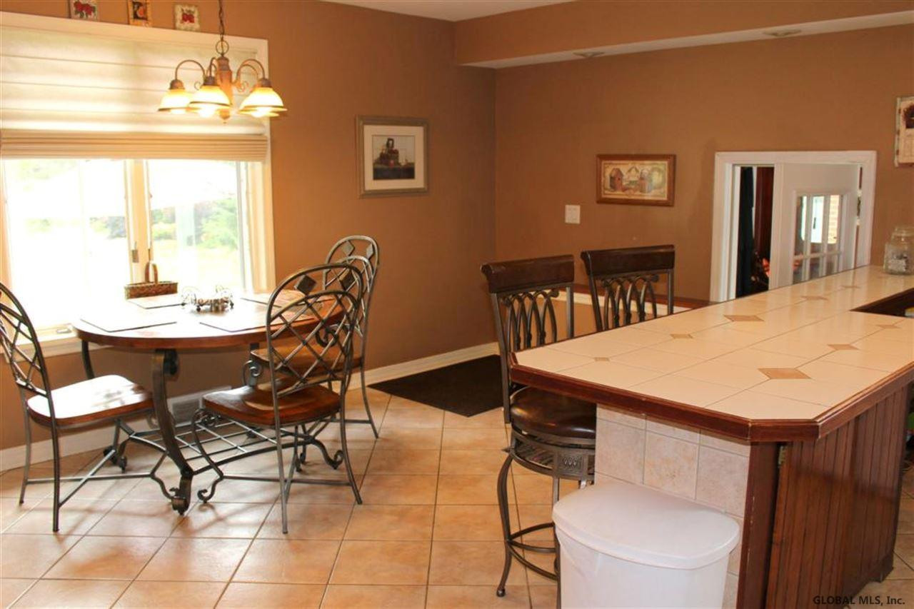 47 Continental Road Rotterdam, NY 12306 - Photo 8 of 25 Photo 8