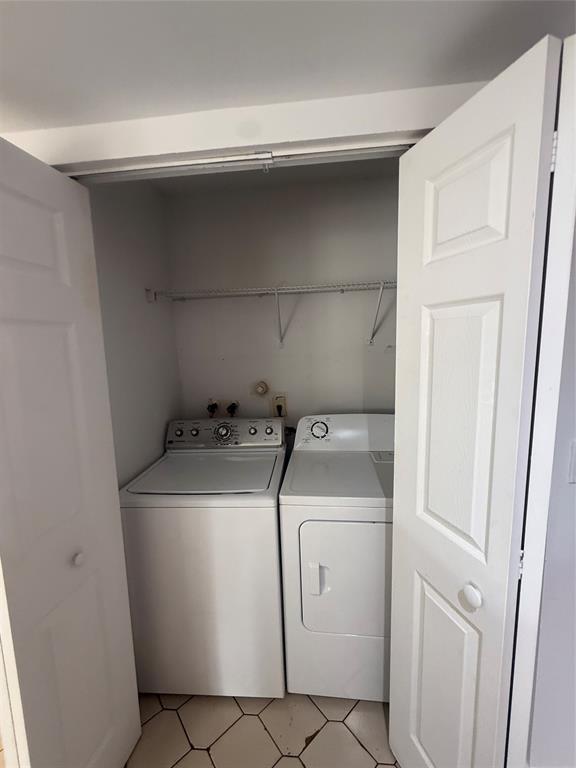 7427 Southwest 13th Street North Lauderdale, FL 33068 - Photo 14 of 49 a utility room with dryer and washer