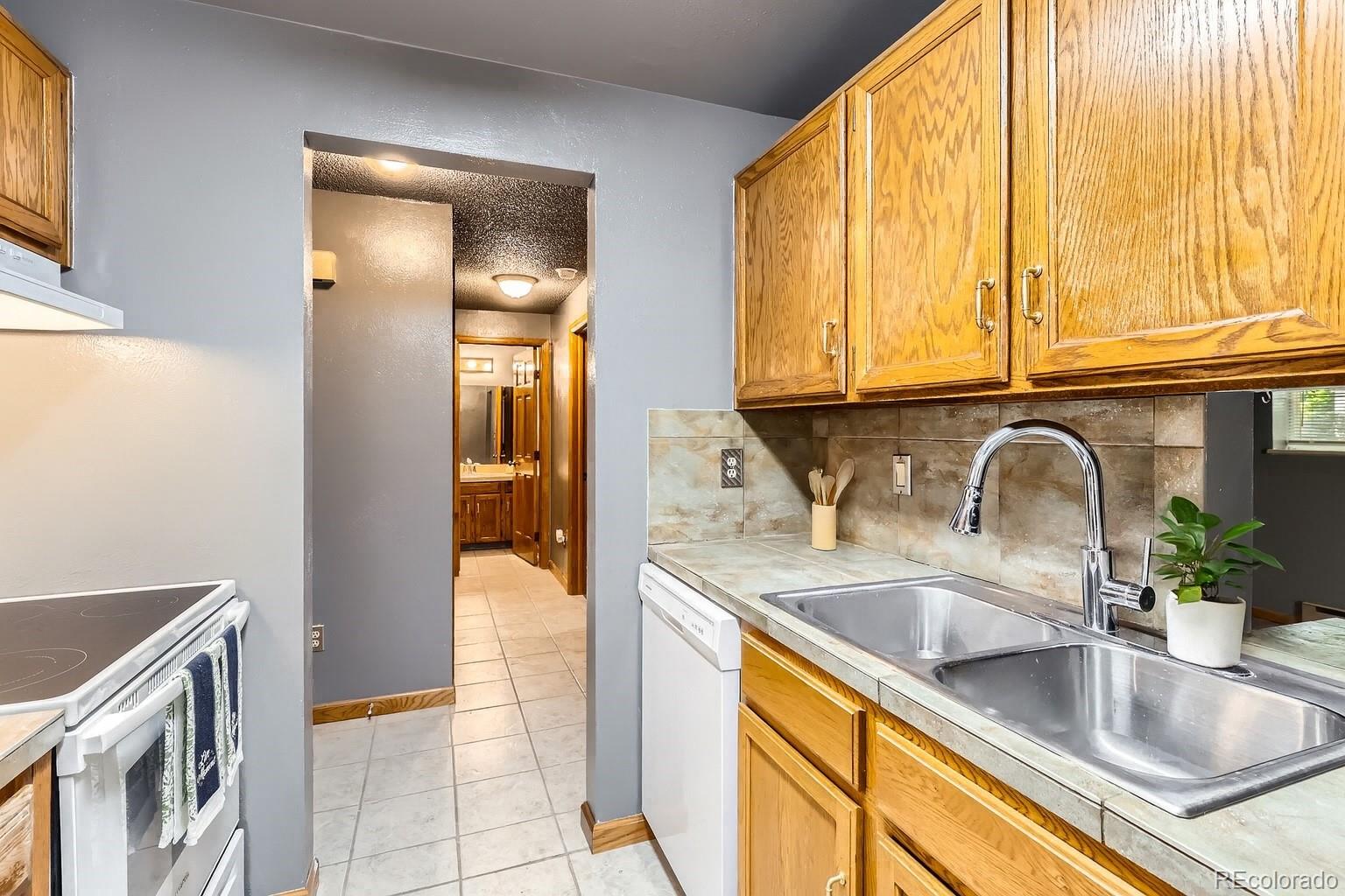 4070 South Atchison Way, Unit 101 Aurora, CO 80014 - Photo 6 of 18