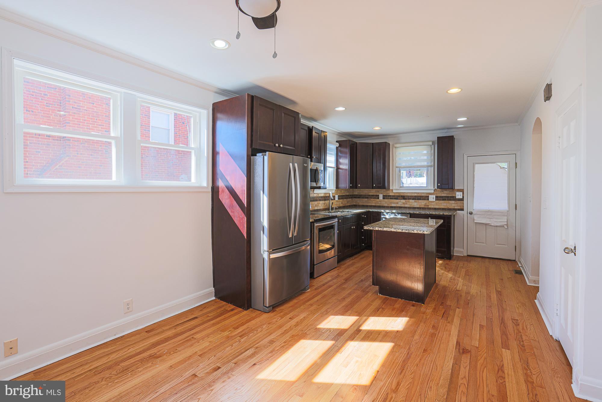 3606 Dennlyn Road Baltimore, MD 21215 - Photo 13 of 55 Gallery Image 13