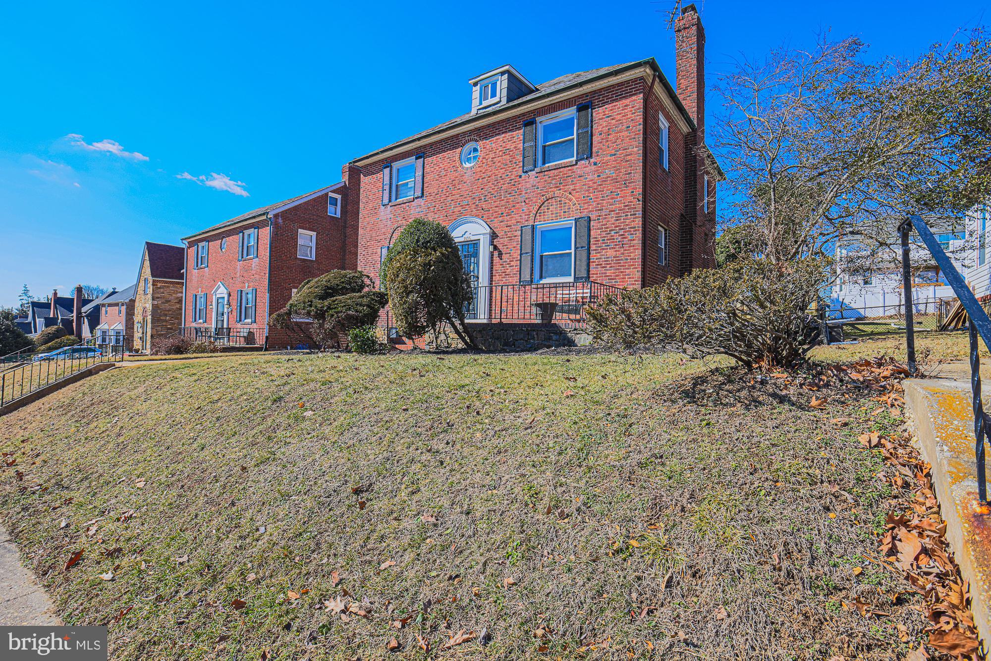 3606 Dennlyn Road Baltimore, MD 21215 - Photo 4 of 55 Gallery Image 4