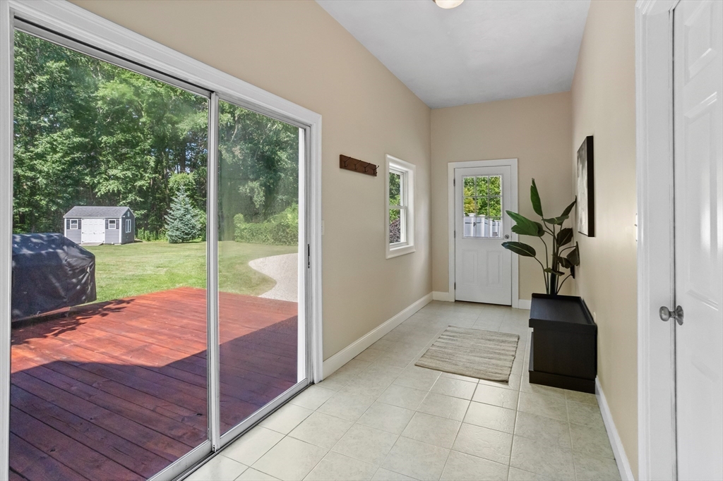 6 Drawbridge Road Westford, MA 01886 - Photo 19 of 41 Gallery Image 19