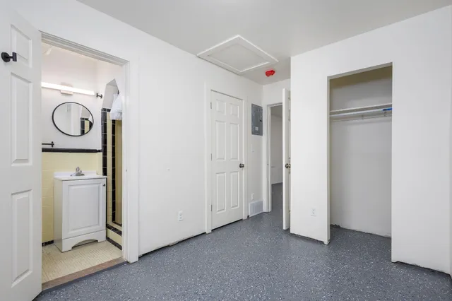 $700 | 8751 Elmira Street, Unit 9, Detroit, MI 48204